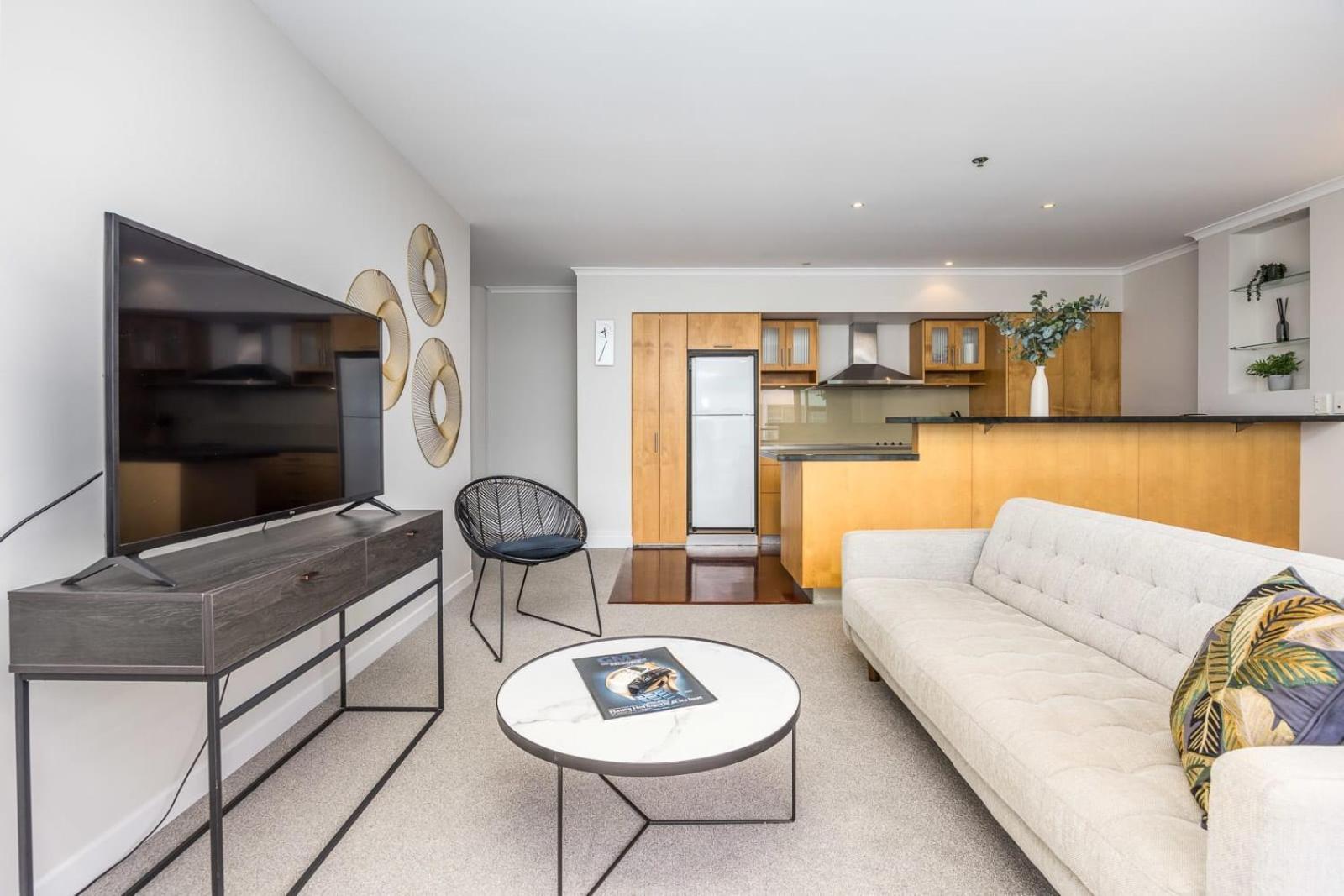 Апартаменты Beautiful Renovated 2 X Bdrm,Perfect Location Окленд Экстерьер фото